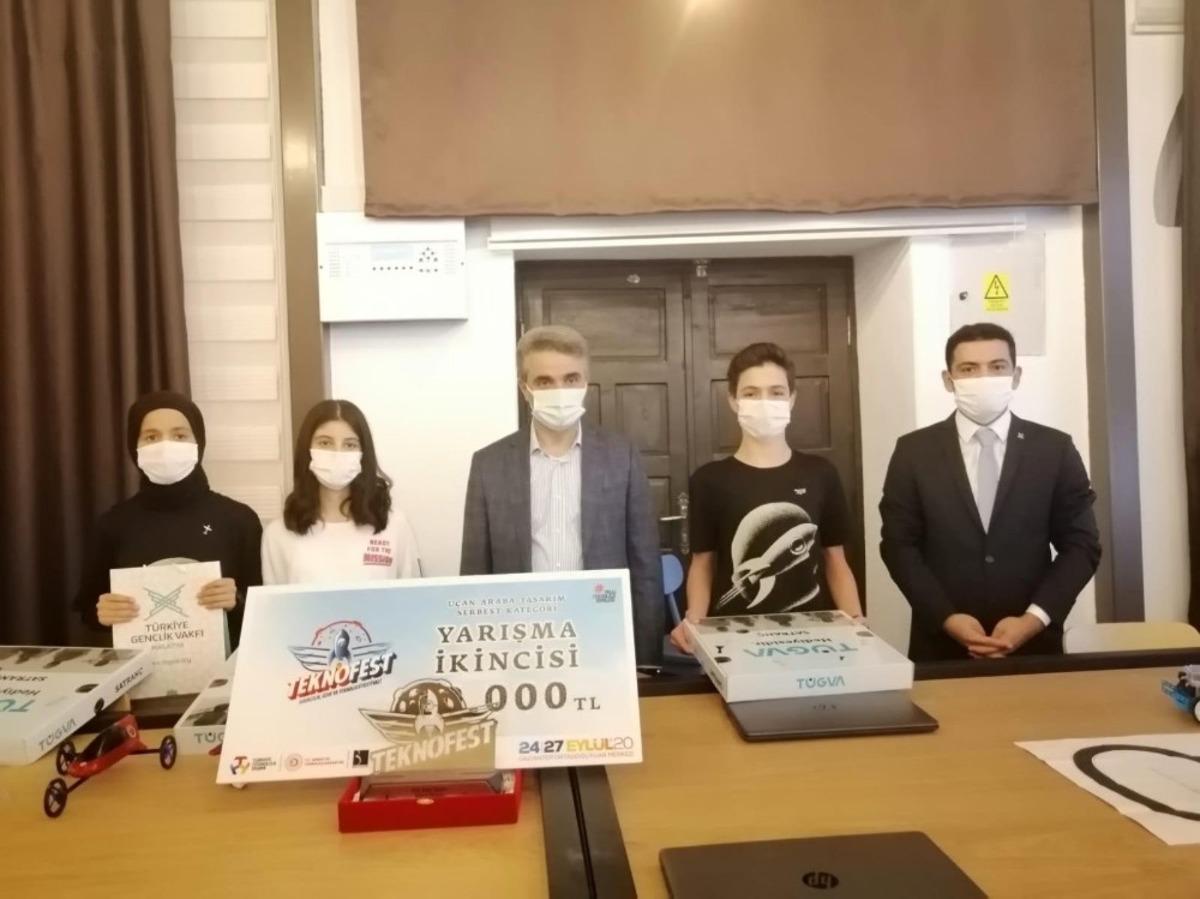 T&Uuml;GVA&rsquo;lı gen&ccedil;ler i&ccedil;in faaliyet