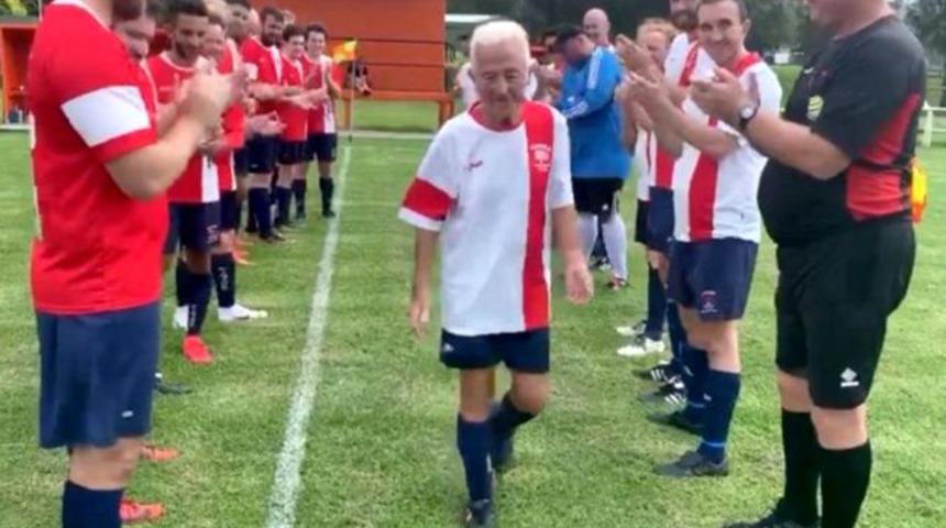 80 yaşındaki Peter Webster futbolu bıraktığını açıkladı