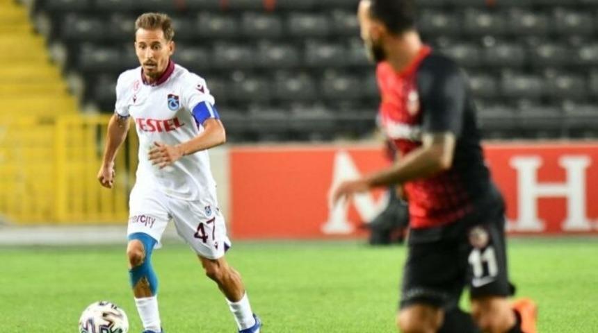 Trabzonspor'da Pereira sert konuştu! ''Bizi sevmeyenleri &uuml;zmeye devam edeceğiz...''