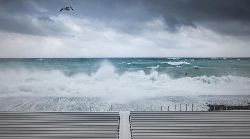 Fransa'yı Alex fırtınası vuruyor: 1 ölü, 11 kayıp