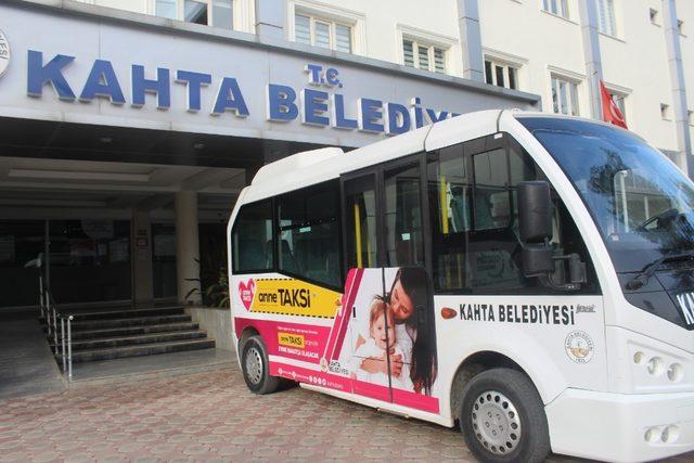 Kahta Belediyesinin ‘Anne Taksi’ projesi hizmete geçti