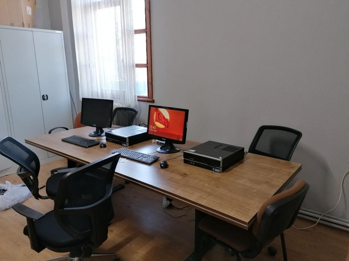 Muhtarlıkta &ouml;ğrenciler i&ccedil;in ders noktası kurdu