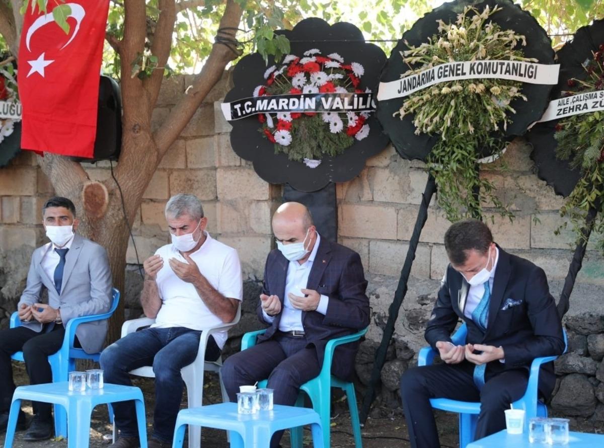 Vali Demirtaş&rsquo;tan şehit ailesine taziye ziyareti