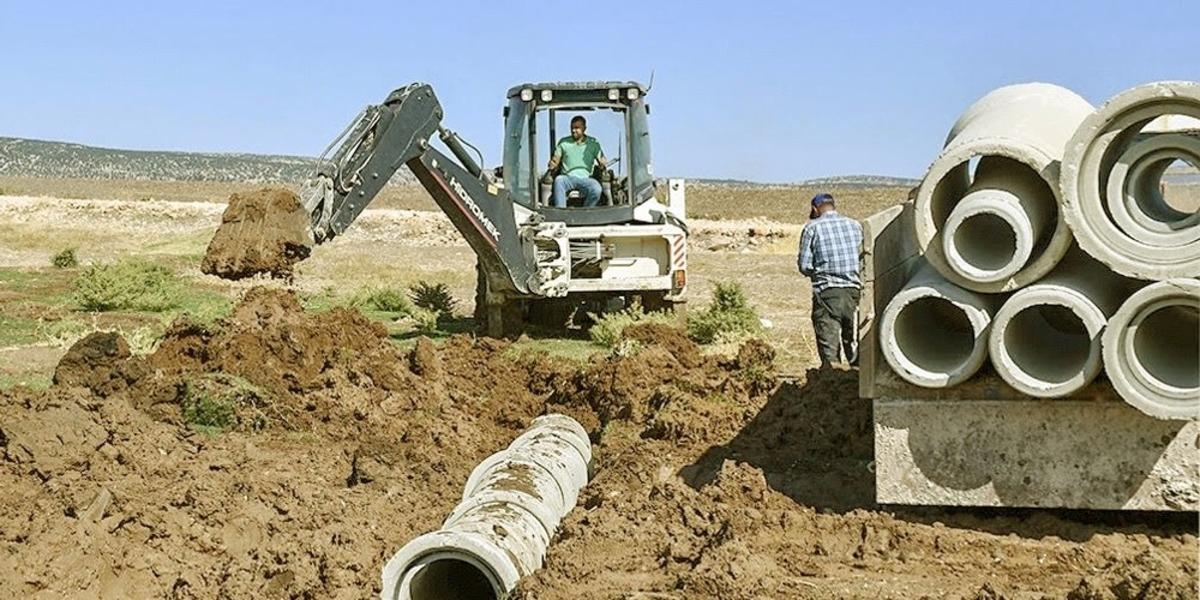 Araban Belediyesi arazi yollarındaki &ccedil;alışmalarını s&uuml;rd&uuml;r&uuml;yor