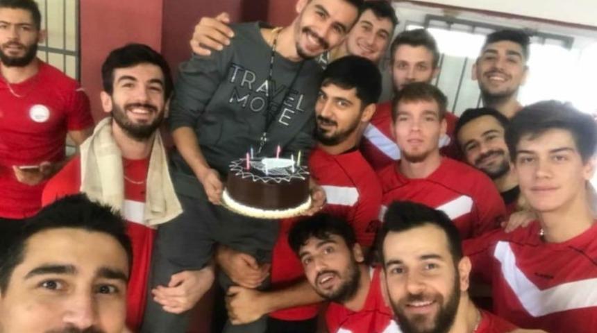 Melikgazi Belediyespor g&uuml;n sayıyor