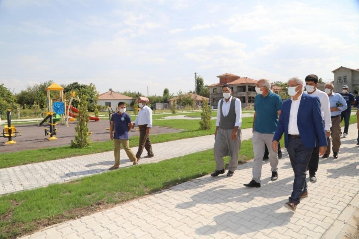 G&uuml;der: &ldquo;Başarının anahtarı daima hizmet, daima millet&rdquo;