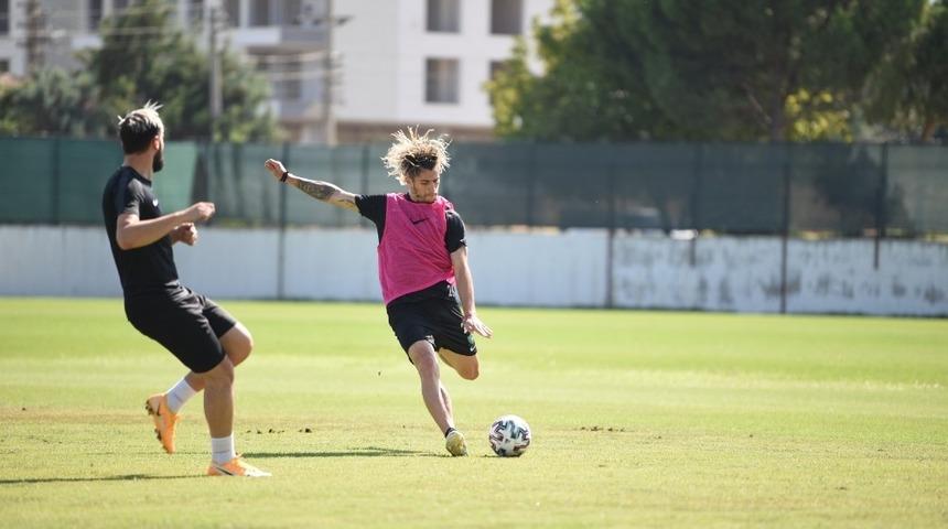 Denizlispor, Konya hazırlıklarını tamamladı