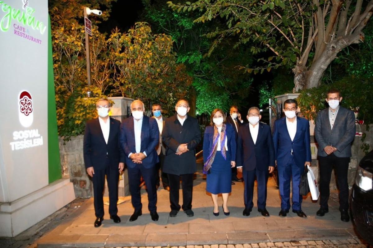 Başkan B&uuml;y&uuml;kkılı&ccedil;&rsquo;tan &rsquo;Yerel Y&ouml;netimler&rsquo; zirvesi