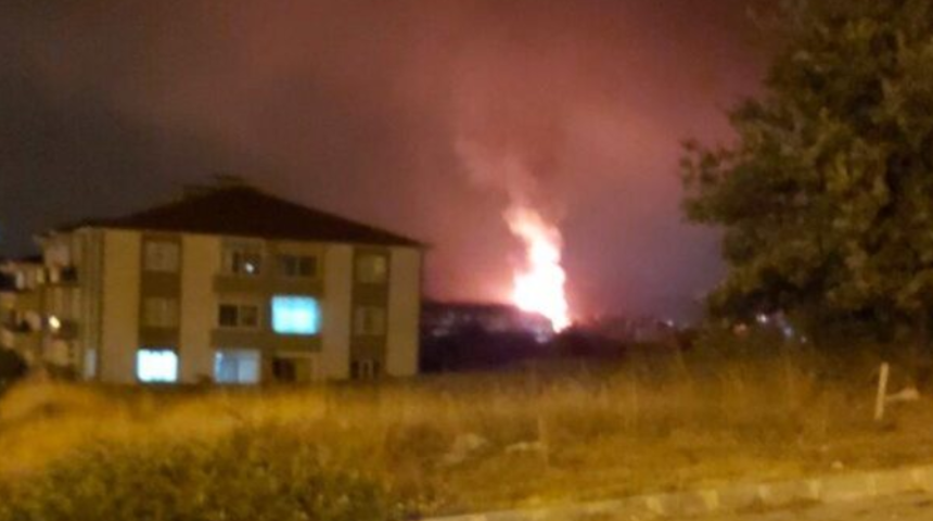 K&uuml;tahya'da korkun&ccedil; olay! Evde &ccedil;ıkan yangında minik Yakup Sabri yanarak can verdi