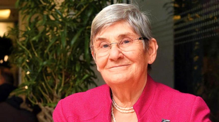 Ünlü profesör Canan Karatay'dan olay yaratacak açıklama! 'Hepsi bir plan' diyerek duyurdu