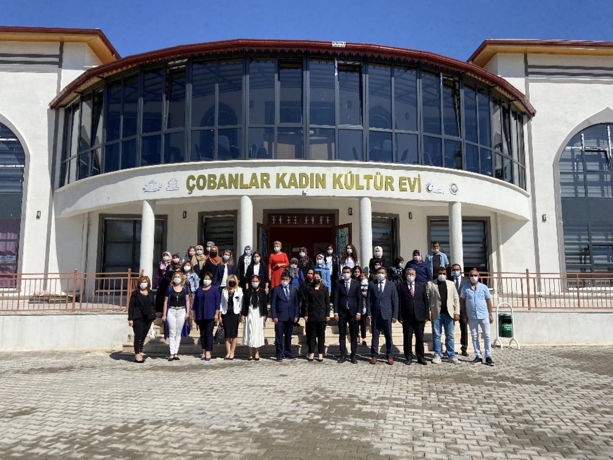 Bu ev sadece &rsquo;kadınlara&rsquo; hizmet edecek