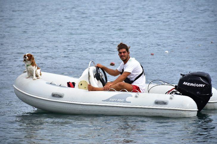 Hem yeşil sahalarda hem de mavi denizlerde koşturuyor G2