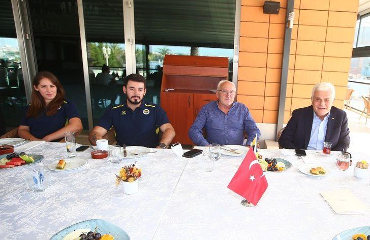 Fenerbahçe Adam Voleybol’u ağırladı G3