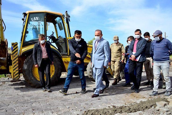 Vali Hüseyin Öner, köylerde devam eden kilit parke çalışmalarını denetledi G1