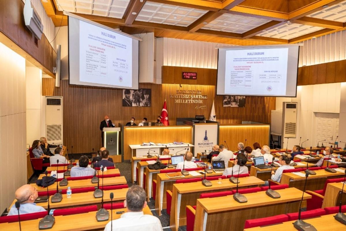 Başkan Soyer il&ccedil;e belediye başkanlarıyla toplantılarına devam ediyor