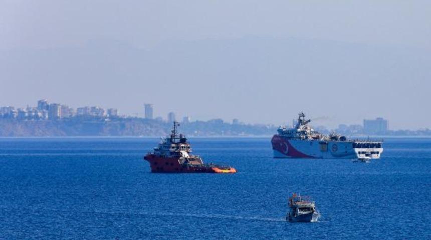 NAVTEX ilanları sonrası Oruç Reis limandan ayrıldı