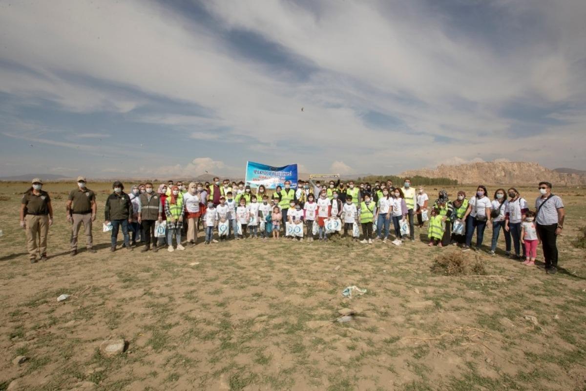 İpekyolu Belediyesinden 4 Ekim D&uuml;nya Hayvanları Koruma G&uuml;n&uuml; etkinliği