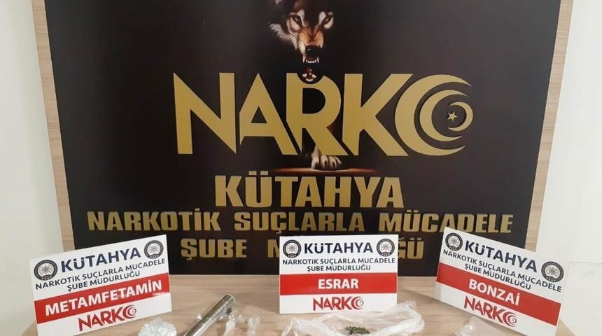 K&uuml;tahya&rsquo;daki uyuşturucu operasyonunda 7 kişi g&ouml;zaltına alındı