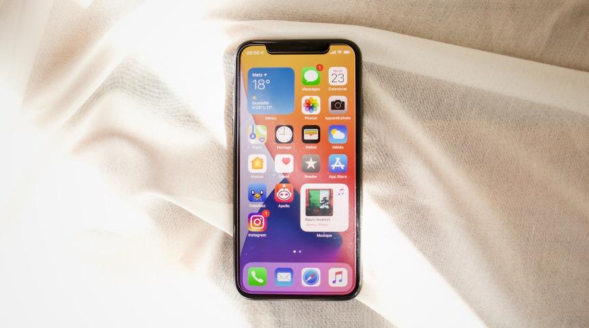 Apple iOS 14 pil sorununu kabul etti!