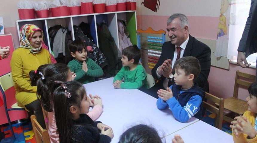 Başkan Turanlı&rsquo;dan  D&uuml;nya &Ccedil;ocuk G&uuml;n&uuml; Mesajı