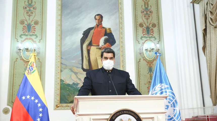 Maduro: Aramızdaki kötü ilişkilere rağmen Trump'ın iyileşmesini diliyoruz