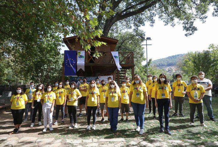 Buca’nın gençleri doğa kampında yeni projelerin temelini attı G4