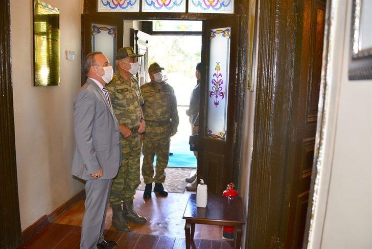 9’ncu Kolordu Komutanı Tümgeneral Erhan Uzun, Vali  Hüseyin Öner’e nezaket ziyaretinde bulundu G3