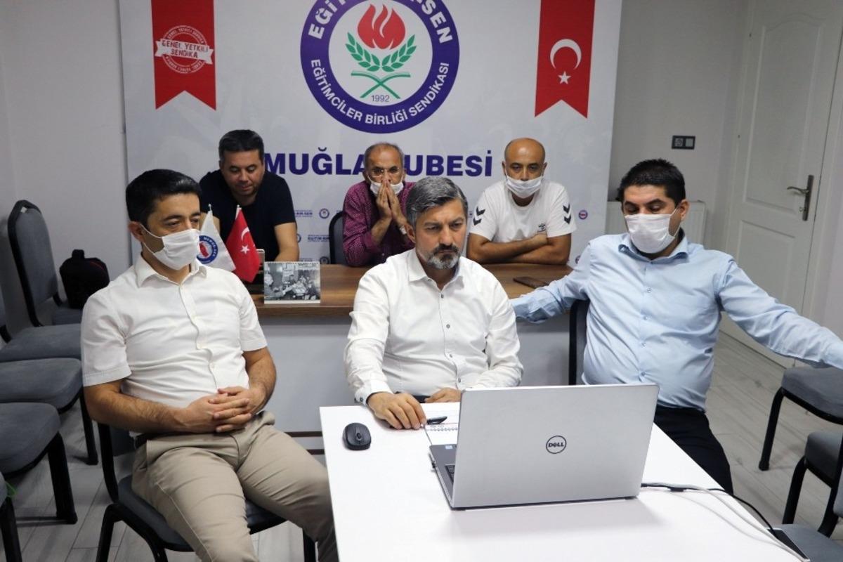 Eğitim Bir-Sen Şube Divan toplantısı Genel başkan Ali Yal&ccedil;ın&rsquo;ın katılımı ile yapıldı