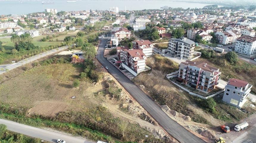 Ulubatlı Hasan Caddesi bir g&uuml;nde asfaltlandı