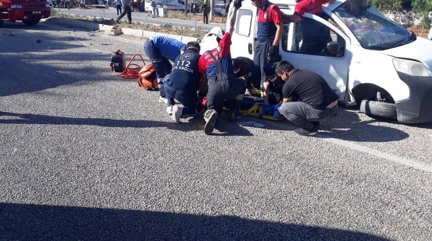 Denizli&rsquo;de son bir hafta i&ccedil;erisinde 1&rsquo;i &ouml;l&uuml;ml&uuml; 130 trafik kazası meydana geldi