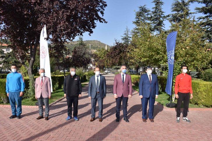 Afyonkarahisar’da tedbirli “Amatör Spor Haftası” töreni G2