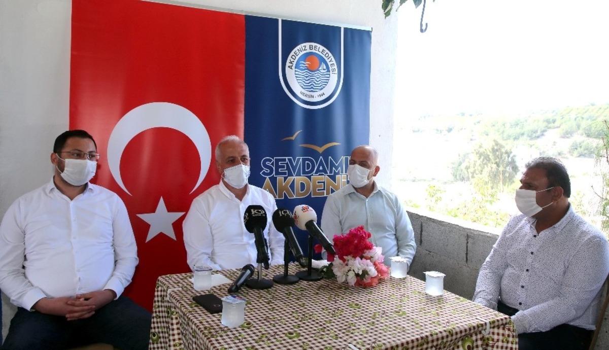 G&uuml;ltak, kırsal mahallelerdeki vatandaşlarla bir araya geldi