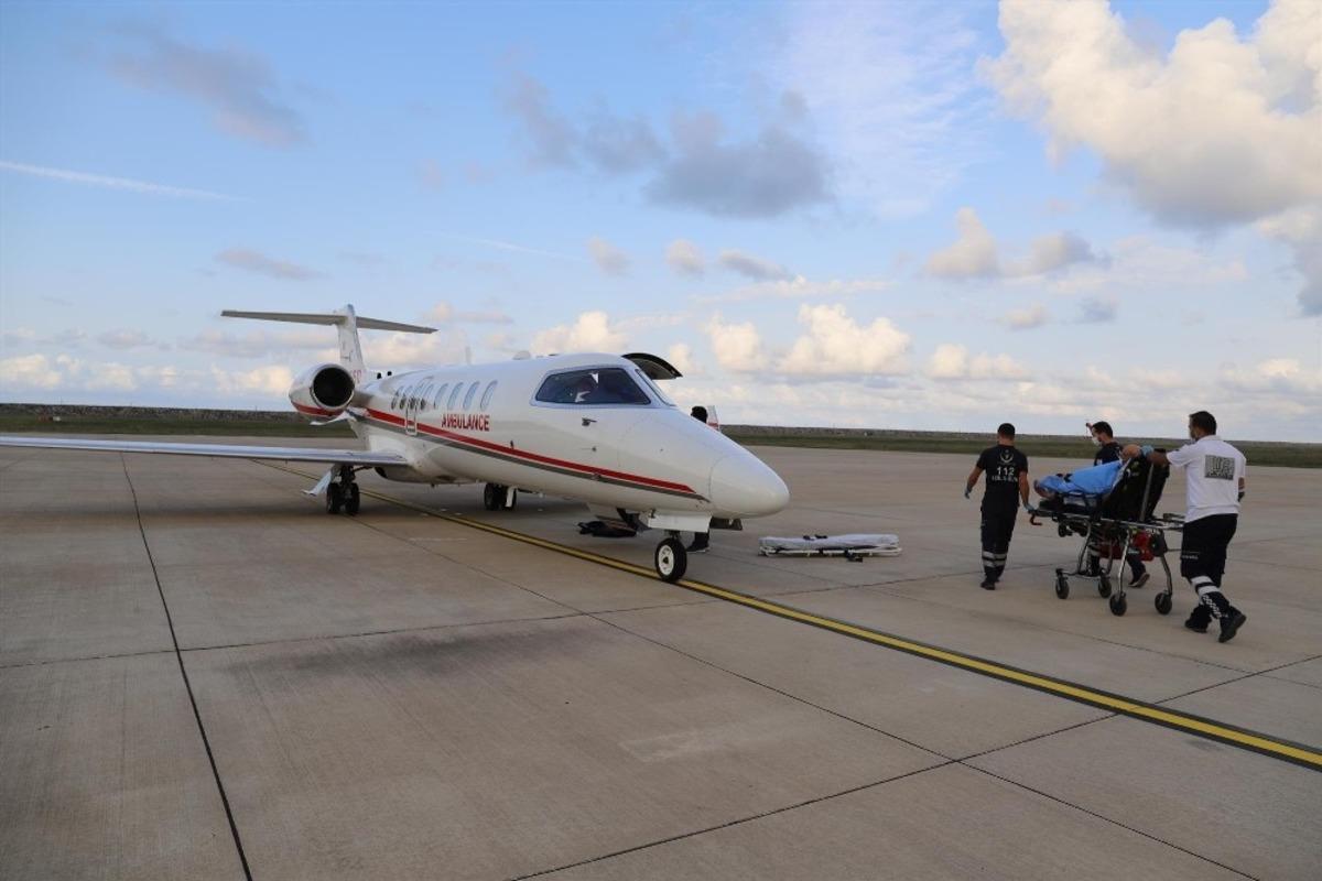 Ambulans u&ccedil;ak, kalp nakli olacak hasta i&ccedil;in havalandı