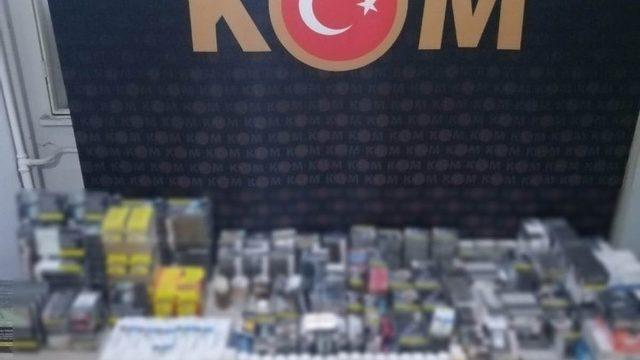 Tekirdağ’da binlerce kaçak cinsel içerikli ürün ele geçirildi