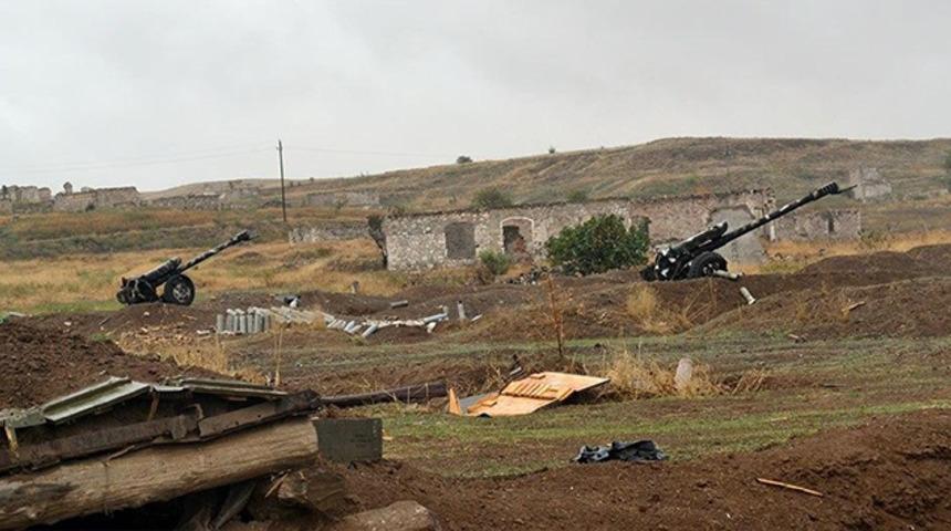 Azerbaycan Savunma Bakanlığı: Ermenistan askerleri cepheden kaçtı