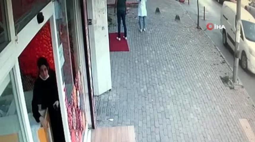 Bağcılar&rsquo;da sokak ortasında silahlı saldırı