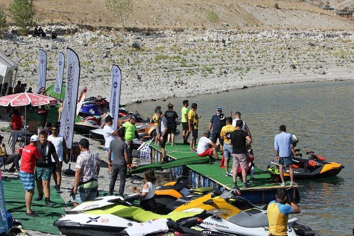 Uzundere, Ulusal Su Sporları Etkinliğine ev sahipliği yaptı G3