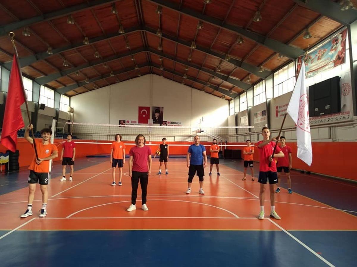 Simav&rsquo;da &lsquo;Amat&ouml;r Spor Haftası&rsquo; başladı