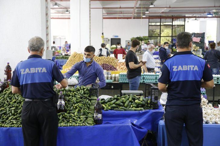 Konak’ta pazarcılara HES kodu denetimi G4