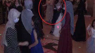 Kızının kınasında oynarken öldü! Fenalaştığı anlar kamerada