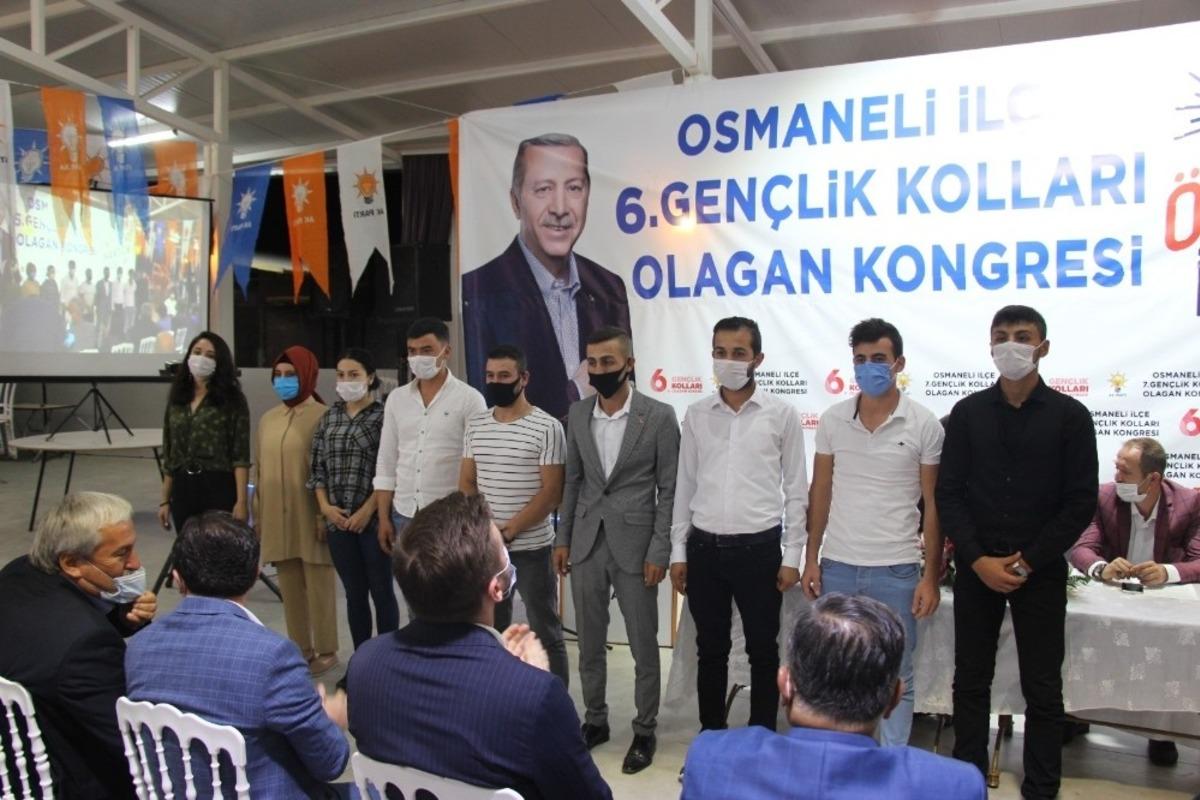 AK Parti Osmaneli İl&ccedil;e Gen&ccedil;lik Kolları Başkanlık se&ccedil;imi yapıldı