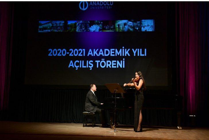 Anadolu Üniversitesi yeni eğitim ve öğretim Yılının açılış töreni G5
