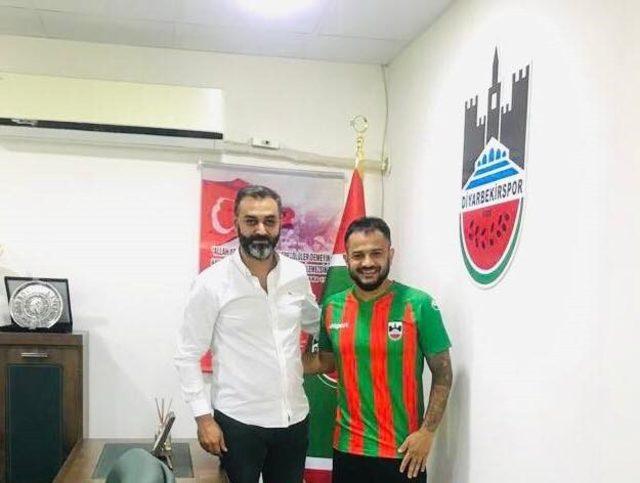 Diyarbekirspor, son güne 3 transfer sığdırdı