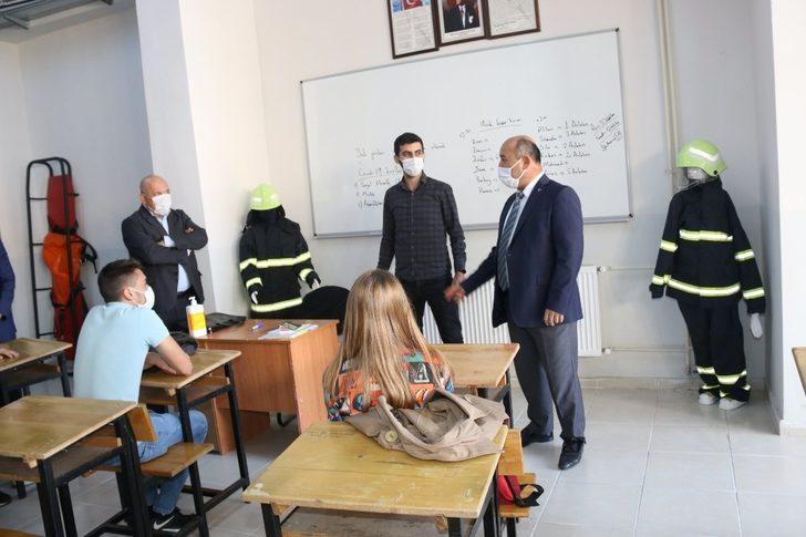 Necmettin Erbakan MTAL,  geliri en fazla ikinci lise G2