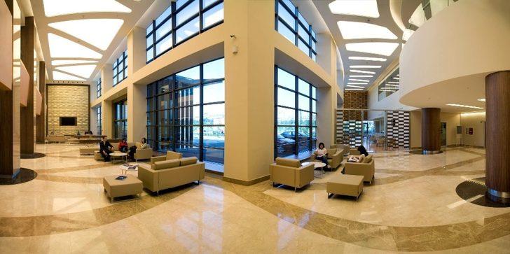 Acıbadem Eskişehir hastanesi 10 yaşında G4