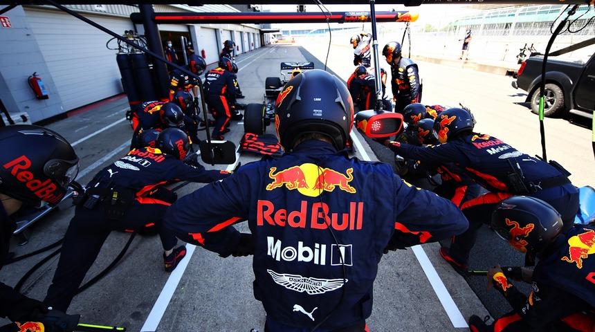 Max Verstappen ve Alex Albon Türk Formula 1 tutkunlarıyla buluşacak 