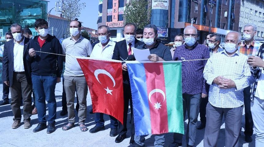 Kırşehir&rsquo;de STK&rsquo;lar Azerbaycan&rsquo;a destek i&ccedil;in bir araya geldi