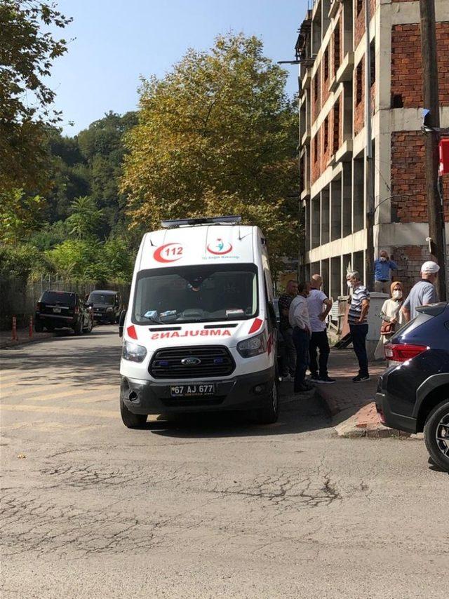 Evinde ölü bulundu 1