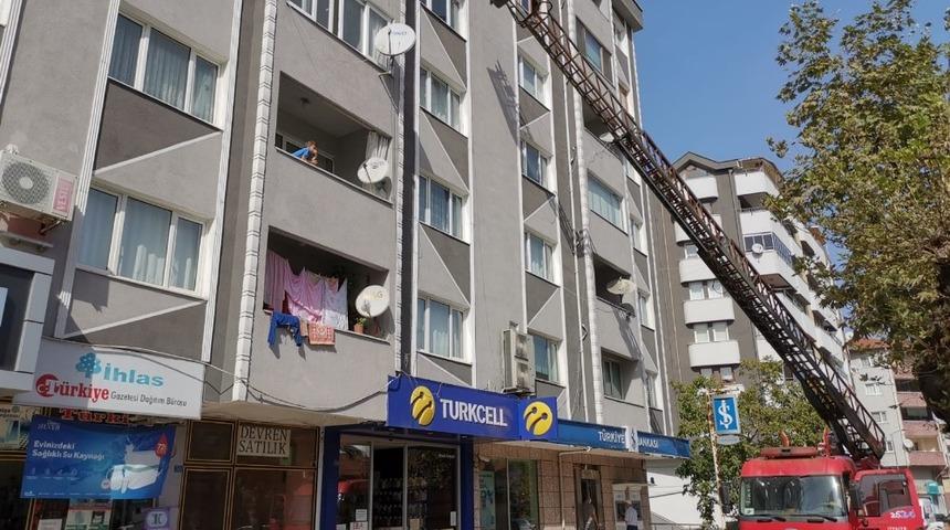 Evinde &ouml;l&uuml; bulundu