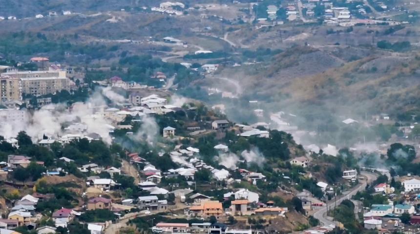 Azerbaycan ve Ermenistan'dan Putin'in davetine olumlu yanıt